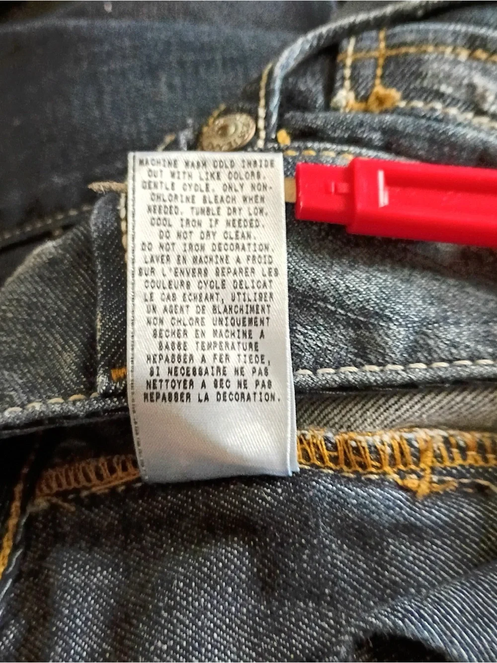 Guess Jeans Daredevil Boot Cut Y2K dark wash distressed jeans. Size 30.